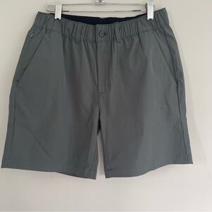 Wowie Men's Dark Gray Shorts size Medium EUC